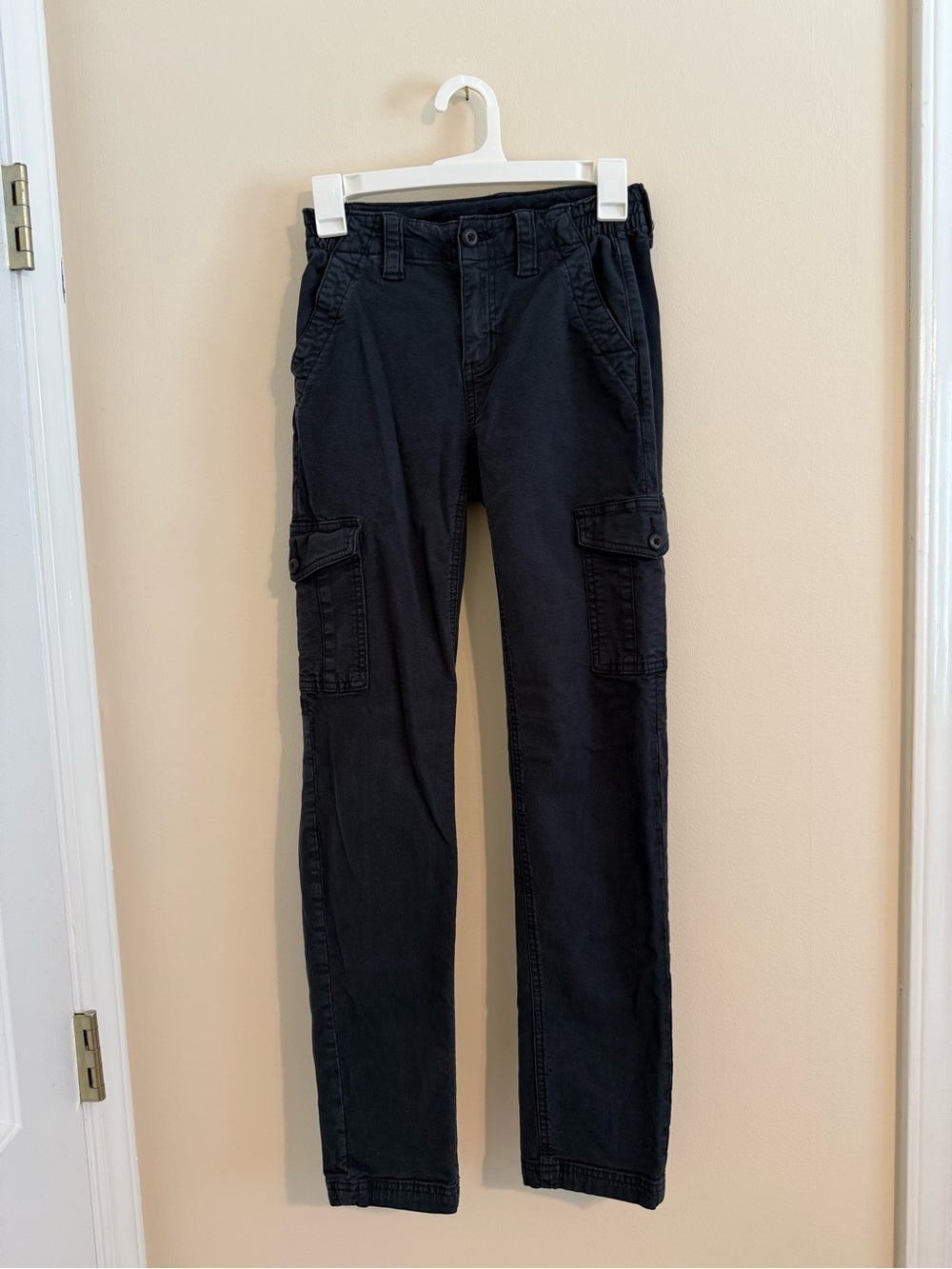 American Eagle Black Stretch Cargo Pants Women’s 000 Reg 23” waist Utility Y2K